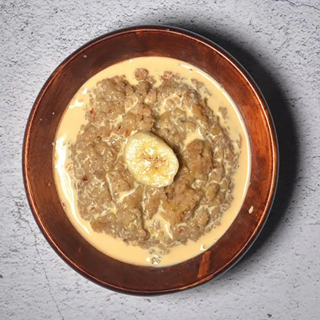 Clotted Cream & Date Masoub
